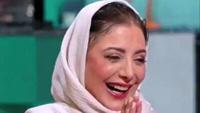  فیلم / خنده‌‎های غش آور رویا میرعلمی و نسیم ادبی در شفرونی: آقای حیاتی چه حسی داشتنی وقتی گفتین به سفر قطر کرد؟ ../ این اشتباهم را خوب می دونم چون ...