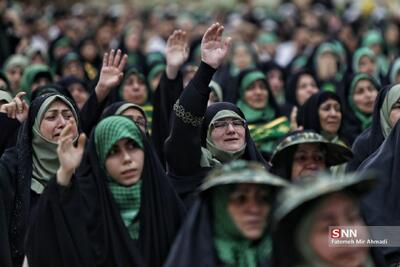  فریاد «یا علی» بسیجیان در آیین تجدیدمیثاق بسیجیان با آرمان‌های امام خمینی (ره)