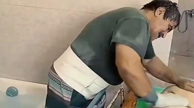  شستن مرده در غسالخانه با آهنگ شهرام شب‌پره!