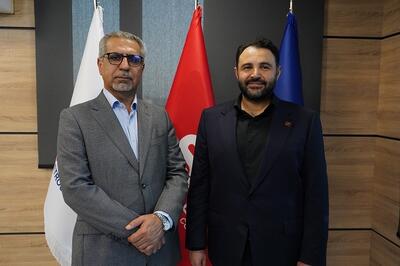  مدیرعامل بانک شهر در دیدار با مدیرعامل شرکت پتروشیمی جم پیلن