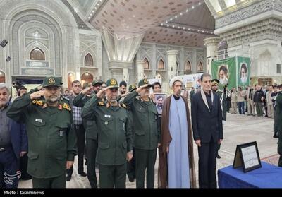 تجدید بیعت 2 هزار بسیجی تهران با خط امام در آغاز هفته بسیج - تسنیم