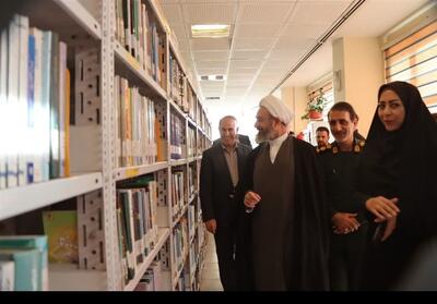  کتابخانه‌ها سنگر مقابله با تهاجم فرهنگی - تسنیم