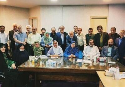  پشت به قدرت در حال کار برای انتخابات! - تسنیم