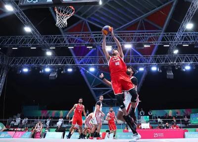  مردان بسکتبال در فینال، دختران در رده بندی