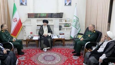  بسیج میراث ماندگار امام راحل و نماد همراهی مردم با نظام است