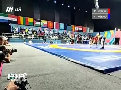  رحمان عموزاد مقتدرانه فینالیست شد