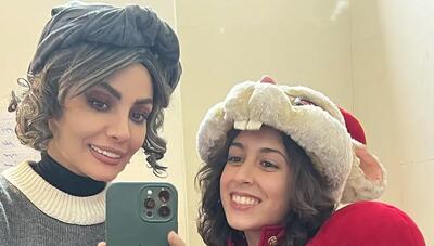  تغییر چهره «صحرا اسداللهی» در اتاق گریم؛ از کلاه نایک تا توربان طوسی در نمایش «کورالاین» (عکس)