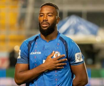  مهاجم استقلال با چند جمله دل یک ملت را به دست آورد