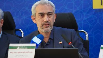  وزیر اقتصاد: تمامی بخشنامه‌ها و آیین‌نامه‌های مغایر قانون مناطق آزاد لغو می‌شود
