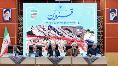  پایان سفر یک‌ روزه رییس‌ جمهور به قزوین