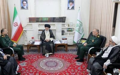  بسیج میراث ماندگار امام راحل و نماد همراهی مردم با نظام است