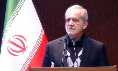  باید با مردم صادق و شفاف باشیم/ با همکاری مردم مشکلات قابل حل است