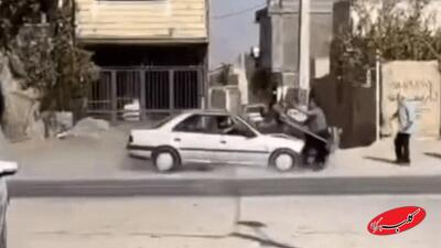  ماجرای این فیلم دلخراش نزاع و زیرگیری هولناک با خودرو؛ جزئیات مهم | دلیل و محل درگیری - کلبه سرگرمی