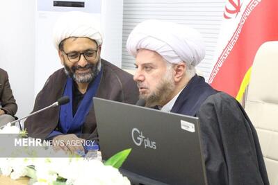  کازرونی: حل مسائل مددجویان؛ اولویت پیگیری‌های امدادگران است