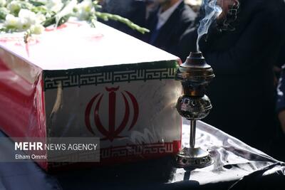  مراسم استقبال از شهید گمنام در شهرک شهید همت شاهرود