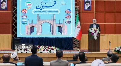  پزشکیان: راه چاره در دعوا نیست؛ باید بیاییم بنشینیم و بدون ملامت، مشکلات را حل کنیم