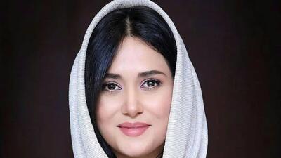  عکس / زیبایی وصف ناپذیر پریناز ایزدیار نسبت به فاحریه اوجن؟ / هم شباهت صددرصدی به بازیگر ترکیه ای هم زیباتر از ...