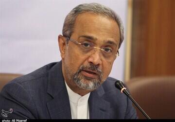  تفسیر نهاوندیان از پیام خاطرات جهانگیری درباره مناظره‌های ۹۶ و ۱۴۰۰ در کتاب در اندیشه ایران