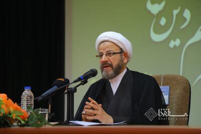  استاد واعظی: علوم انسانی اسلامی را نباید به «انقلاب ماهیت و روش» در علوم انسانی تنزل داد