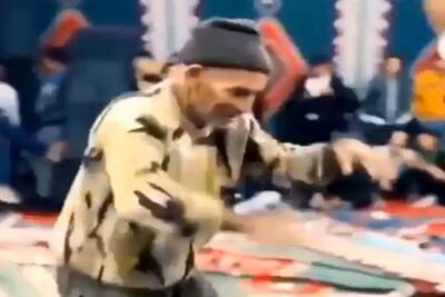  آواز شاد؛ پیر خمیده و فرتوت تو عروسی پابه پای جوونا که نه بهتر از اونا مجلسو گرم کرد