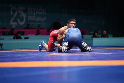  مومنی در کشتی آزاد به مدال برنز رسید