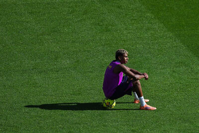  نیوکمپ، میزبان جدال بارسلونا و آینتراخت فرانکفورت؛ یامال این‌گونه برای چلسی آماده می‌شود