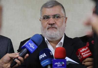  استاندار تهران خبر داد: اجرای 200 مگاوات پروژه نیروگاه خورشیدی در شهرستان ری برای توسعه انرژی پاک - تسنیم