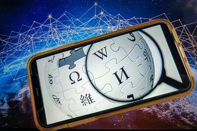  ویکی‌پدیا راز شناسایی متون هوش مصنوعی را فاش کرد