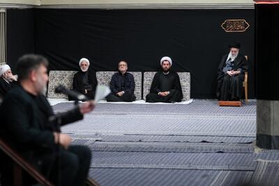  لحظاتی از نوحه‌خوانی سعید حدادیان در محضر رهبر انقلاب