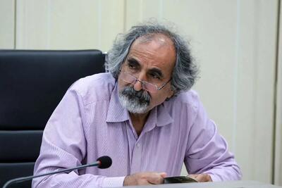  آزاد ارمکی: امیدوارم پزشکیان رئیس‌جمهور تک‌دوره‌ای شود؛ او پاسخگوی نیازهای جامعه نیست