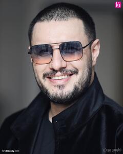  نگاه روز | نگاهی به ژست زیبای جواد عزتی در کنار موتور مورد علاقه اش 🌟