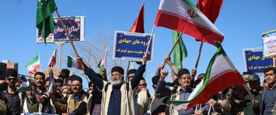  آغاز هفته بسیج با گردهمایی چهار هزار نفری گروه‌های جهادی شیعه و سنی در شلمچه