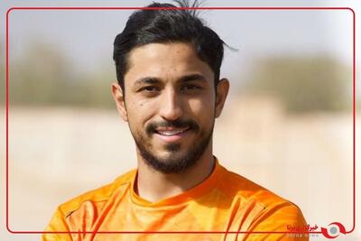  محمدامین کاظمیان، بازیکن پرسپولیس در مراسم توزیع مدال‌های مسابقات موتور کراس قهرمانی کشور: از بچگی به موتورسواری علاقه داشتم