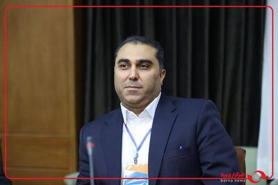  ‌محمدرضا پازندمهر، رئیس فدراسیون موتورسواری و اتومبیلرانی : وزیر ورزش و جوانان با دیدگاه حرفه‌ای خود به فکر توسعه و پیشرفت ورزش پرطرفدار اتومبیلرانی و موتورسواری است