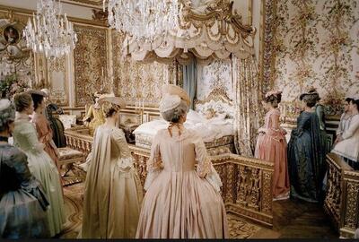  اتاق بی‌نظیر خانم ملکه که از شدت زیبایی شبیه خواب است - چیدانه