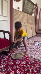  کلیپ بامزه تقلید صدای سنگ فرز پسر بچه
