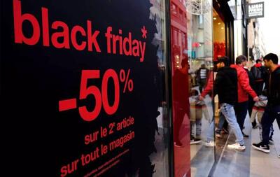  جمعه سیاه ۱۴۰۴ میان تخفیف‌های صوری و خرید‌های قسطی/روایت مردمی که میان نیاز، فشار هزینه و ترس آینده تصمیم سخت می‌گیرند | اقتصاد24