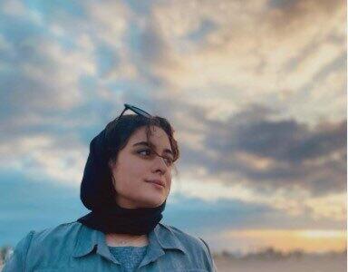  عکس/ تیپ پاییزی فاطیما بهارمست با کت جین برند | اقتصاد24