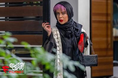  استایل کاملا متمایز الهام اخوان با کیف میلیاردیش در اختتامیه جشنواره ۲۵ واکنش ها را برانگیخت