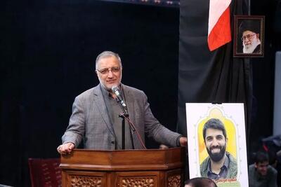  هر چقدر به مردم خدمت کنیم در حقیقت مجاهدت در مقابل دشمن کرده‌ایم