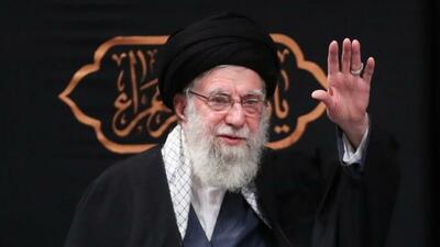  نخستین شب مراسم عزاداری ایام شهادت حضرت فاطمةالزهرا (س) با حضور رهبر انقلاب برگزار شد