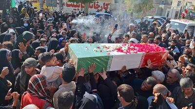  با آمدن شهید گمنام عنبرآباد یک‌صدا گریست