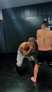  راموس وارد دنیای مبارزه شد؛ تمرین زیر نظر قهرمان UFC