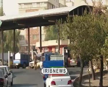  هدررفت روزانه هزاران لیتر آب در بزرگراه آزادگان