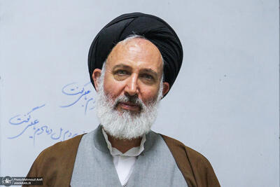  آیت‌الله ایازی: برخی از گناهان در طبیعت دارای تأثیر است، اما گناهانی از سنخ خودش و نه مثل بی‌حجابی