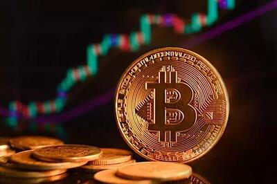 بیت‌کوین به پرتگاه تاریخی نزدیک شد