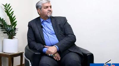  جمهوریت سوم را با بازنگری در قانون اساسی تحقق بخشیم - مردم سالاری آنلاین
