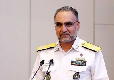  جانشین نیروی دریایی ارتش:  امروز پرچم جمهوری اسلامی  با عزت و اقتدار دور دنیا می‌چرخد