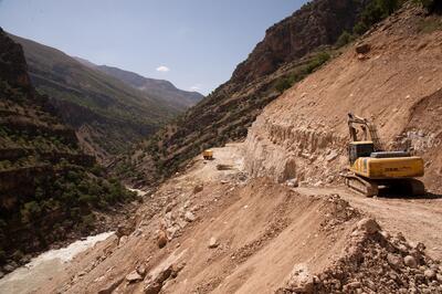  ساخت سدهای غیرقانونی در بالادست کارون از اعتبار دانشگاه