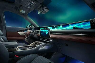  لینکلن شفق قطبی را در کابین ناتیلوس شبیه‌سازی می‌کند! - پدال